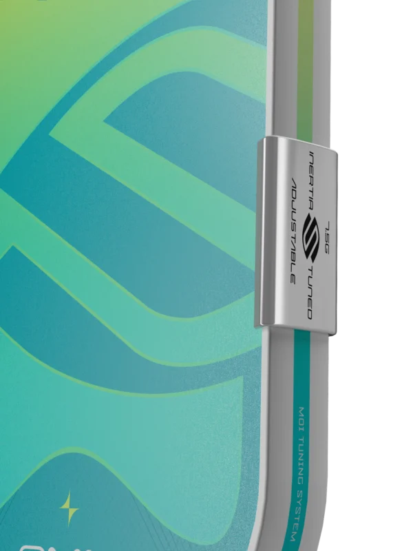 Selkirk OMNI Elongated paddle in Calypso, close-up of the adjustable MOI weight Selkirk OMNI Elongated paddle in Calypso, close-up of the adjustable MOI weight